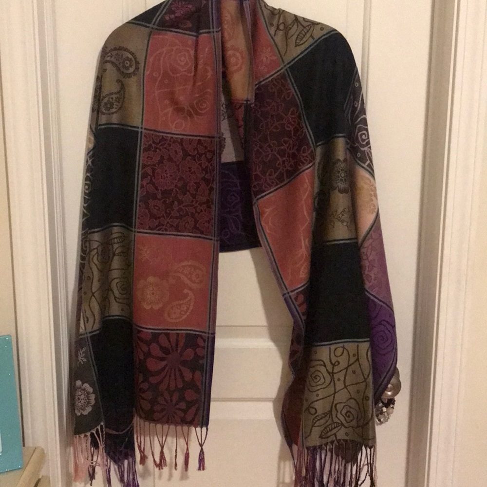 Scarf with beautiful design